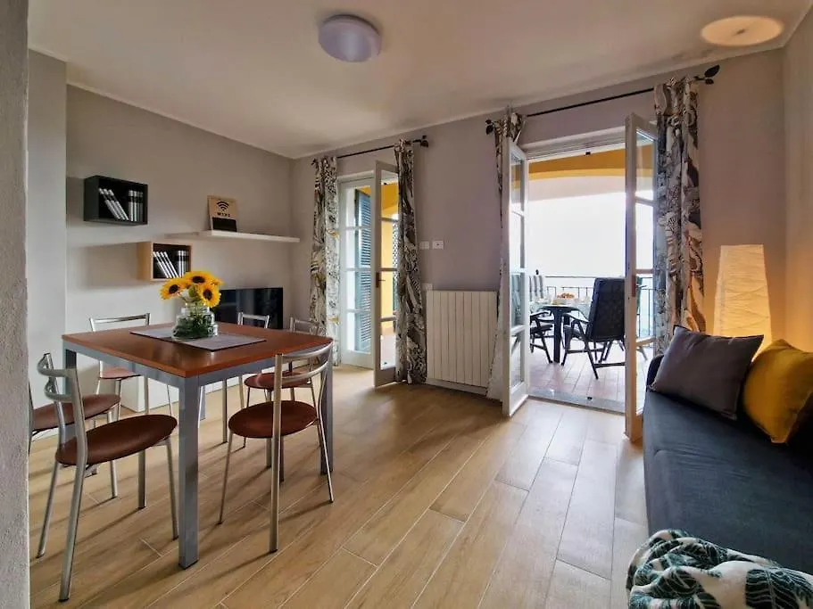 La Breva Apt. Lake Como Bellagio Apartment Magreglio