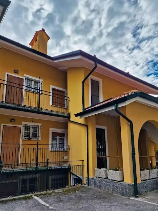 La Breva Apt. Lake Como Bellagio Apartment Magreglio 0*,  Italy